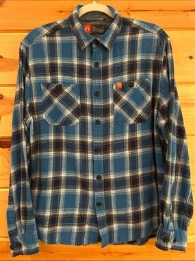 The American Outdoorsman Flannel Blue Plaid Cotton  Shirt, Size XL